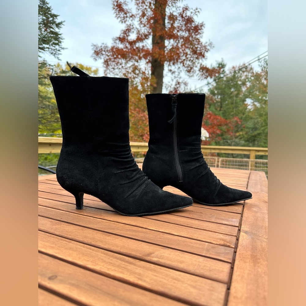 Report Heeled Boot